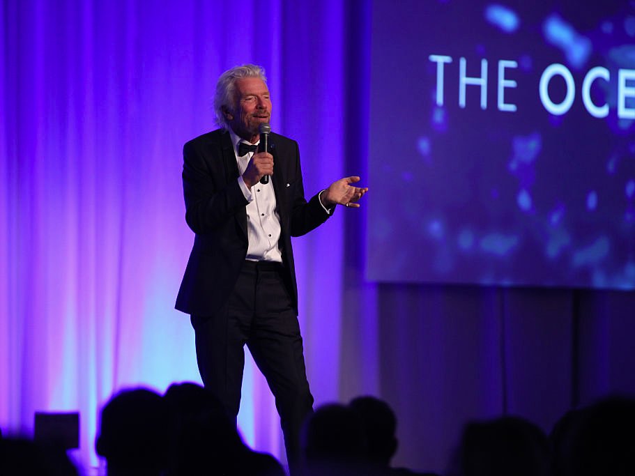 Here’s what Elon Musk, Richard Branson, and 29 other successful people ask job candidates during interviews